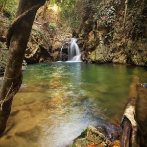 Rampanalgas Waterfall Hike